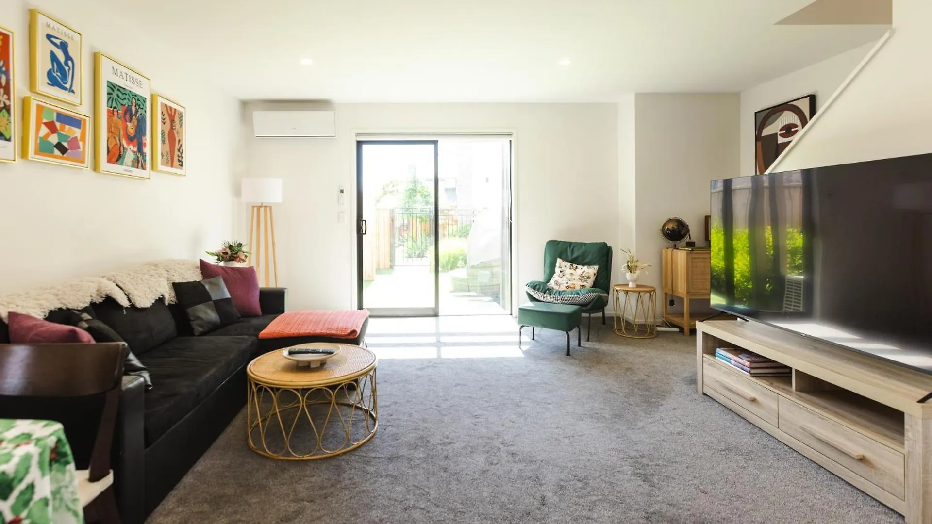 Modern 2 Bedroom By Hagley Park Christchurch